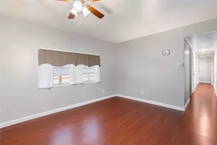 136 Lambert Ln, Hempfield Township, PA 15601 - Photo 5