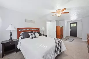 1356 Coronado Dr, Hermitage, PA 16148 - Photo 13