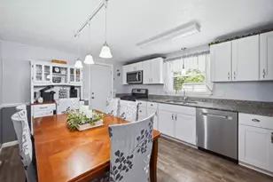 1356 Coronado Dr, Hermitage, PA 16148 - Photo 11