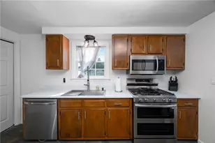 110 Irene Dr, Twp of But NW, PA 16001 - Photo 9