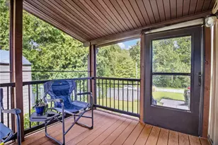 19 Ellen Dr, Robinson Twp, PA 15136 - Photo 21