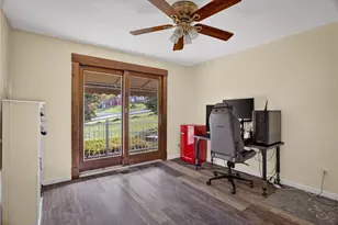 19 Ellen Dr, Robinson Twp, PA 15136 - Photo 11