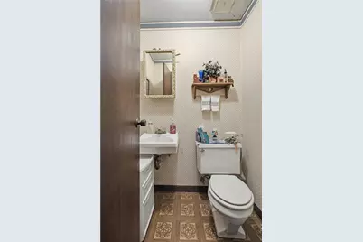 1081 Old Post Rd, South Park, PA 15129 - Photo 15