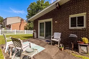 1081 Old Post Rd, South Park, PA 15129 - Photo 7