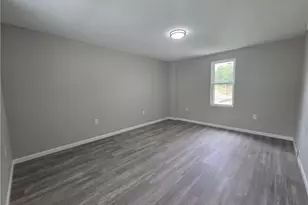 404 N 10th St, Apollo Boro, PA 15613 - Photo 5