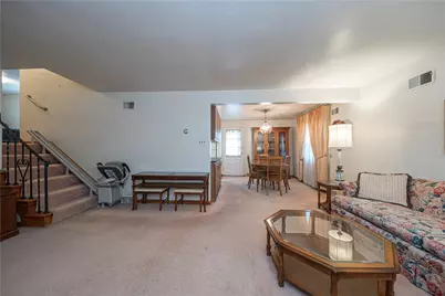 4913 Aspen Street, West Mifflin, PA 15122 - Photo 5