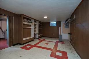 4913 Aspen St, West Mifflin, PA 15122 - Photo 19