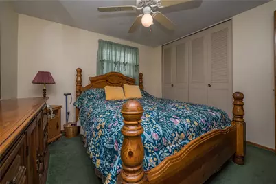 5639 Tracy Dr, Bethel Park, PA 15236 - Photo 25