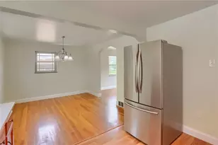 941 6th St, Baden, PA 15005 - Photo 17