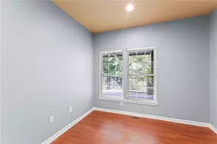 941 Royal Ct, North Strabane, PA 15317 - Photo 17