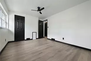 585 Lucia Dr, Wilkins Township, PA 15221 - Photo 15