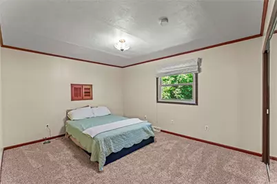 107 Pennsylvania Blvd, Monessen, PA 15062 - Photo 23