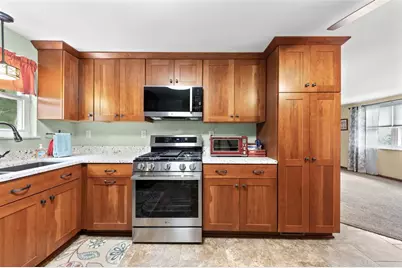221 Northmont Dr, Pittsburgh, PA 15147 - Photo 13