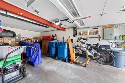 221 Northmont Dr, Pittsburgh, PA 15147 - Photo 27