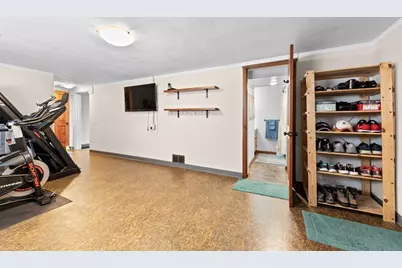 221 Northmont Dr, Pittsburgh, PA 15147 - Photo 23
