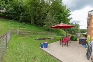221 Northmont Dr, Pittsburgh, PA 15147 - Photo 29