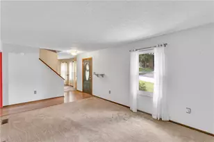 156 Dinwiddie Dr, Pittsburgh, PA 15068 - Photo 11