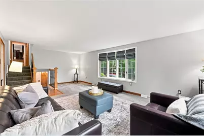 859 Meadowbrook Rd, Level Green, PA 15085 - Photo 5