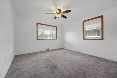 2356 West St, Aliquippa, PA 15001 - Photo 13