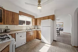 2356 West St, Aliquippa, PA 15001 - Photo 11