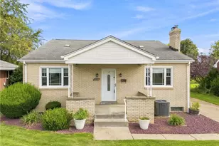 2356 West St, Aliquippa, PA 15001 - Photo 1