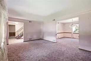 3425 Aloha Dr, Lower Burrell, PA 15068 - Photo 5