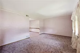 3425 Aloha Dr, Lower Burrell, PA 15068 - Photo 5