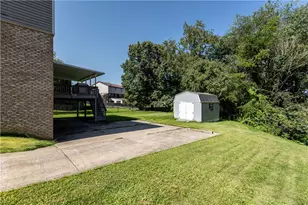 3425 Aloha Dr, Lower Burrell, PA 15068 - Photo 25