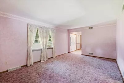 3425 Aloha Dr, Lower Burrell, PA 15068 - Photo 3