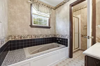 3425 Aloha Dr, Lower Burrell, PA 15068 - Photo 17
