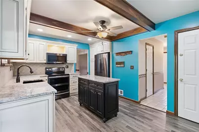 3425 Aloha Dr, Lower Burrell, PA 15068 - Photo 11