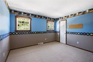 3425 Aloha Dr, Lower Burrell, PA 15068 - Photo 23