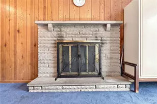 102 Greylock Dr, Pittsburgh, PA 15235 - Photo 17