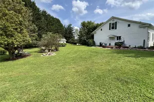 1233 Mt Jackson Rd, North Beaver Township, PA 16102 - Photo 5