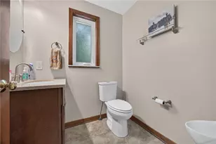 41 Highland Dr, Cecil, PA 15057 - Photo 17