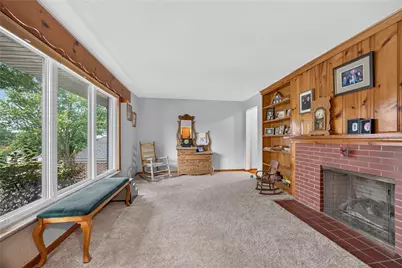 41 Highland Dr, Cecil, PA 15057 - Photo 5