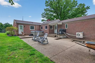 41 Highland Dr, Cecil, PA 15057 - Photo 35