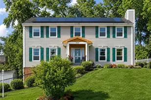 2525 Country Side Ln, Pittsburgh, PA 15090 - Photo 1