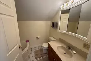 1319 Riverside Dr, Bridgewater, PA 15009 - Photo 9