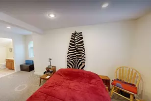 1319 Riverside Dr, Bridgewater, PA 15009 - Photo 17