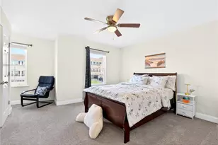 1055 Livorno Dr, Collier Township, PA 15071 - Photo 29