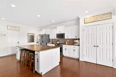 1055 Livorno Drive, Collier Township, PA 15071 - Photo 13