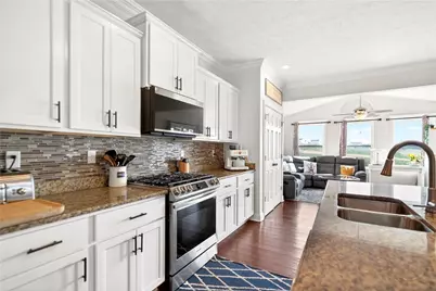 1055 Livorno Drive, Collier Township, PA 15071 - Photo 15