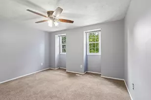 446 Hunting Creek Rd, Canonsburg, PA 15317 - Photo 23