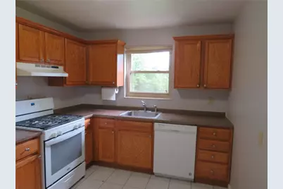 225 Jonquil Pl, Pittsburgh, PA 15228 - Photo 13