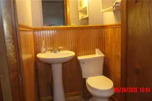 40 Emerson Ave, Wheatland, PA 16161 - Photo 7