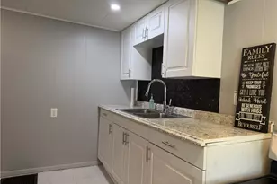 40 Emerson Ave, Wheatland, PA 16161 - Photo 13