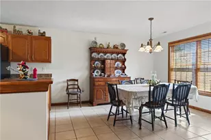 505 Kristi Dr, Hempfield Township, PA 15601 - Photo 9