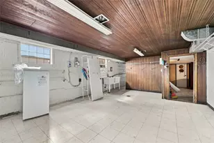7140 Ross Garden Rd, Pittsburgh, PA 15206 - Photo 15