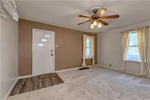 28 Tulip St, Adamsburg, PA 15611 - Photo 3